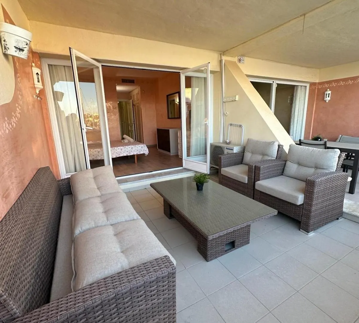 Piso Islas C111 Benalmadena 0*,  Spain